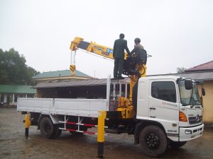 thue-xe-cau-hang-tai-phuc-tho